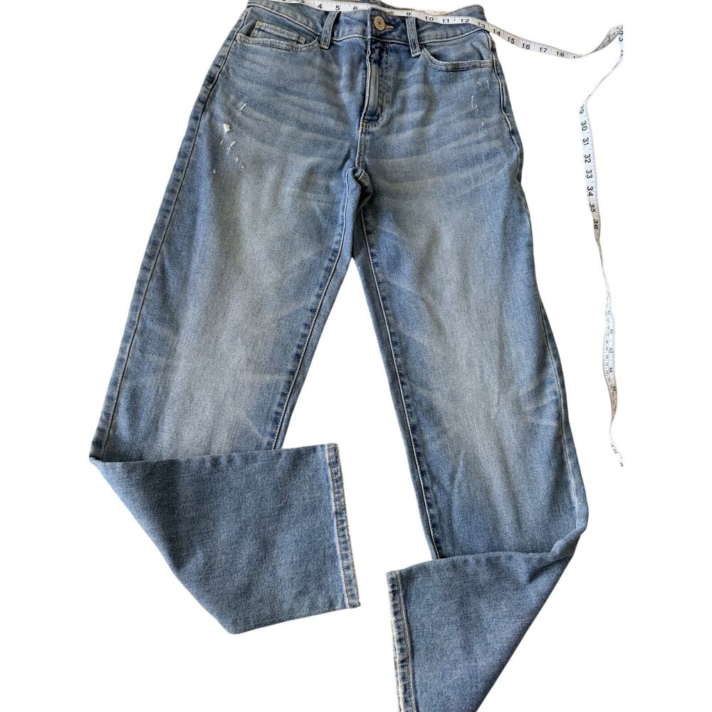 NWT SO High Rise 90s Straight Jeans Juniors 5 27W Light Wash Distressed - Picture 2 of 9